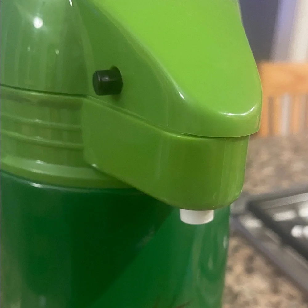 Williams Sonoma green thermos